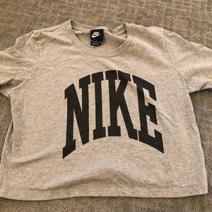 Nike Crop Top
